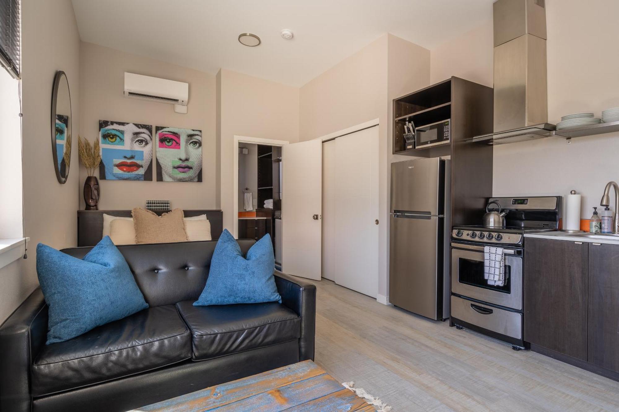 Sunny Studio Apartment - Food Carts, Coffee & Bars Portland Bagian luar foto
